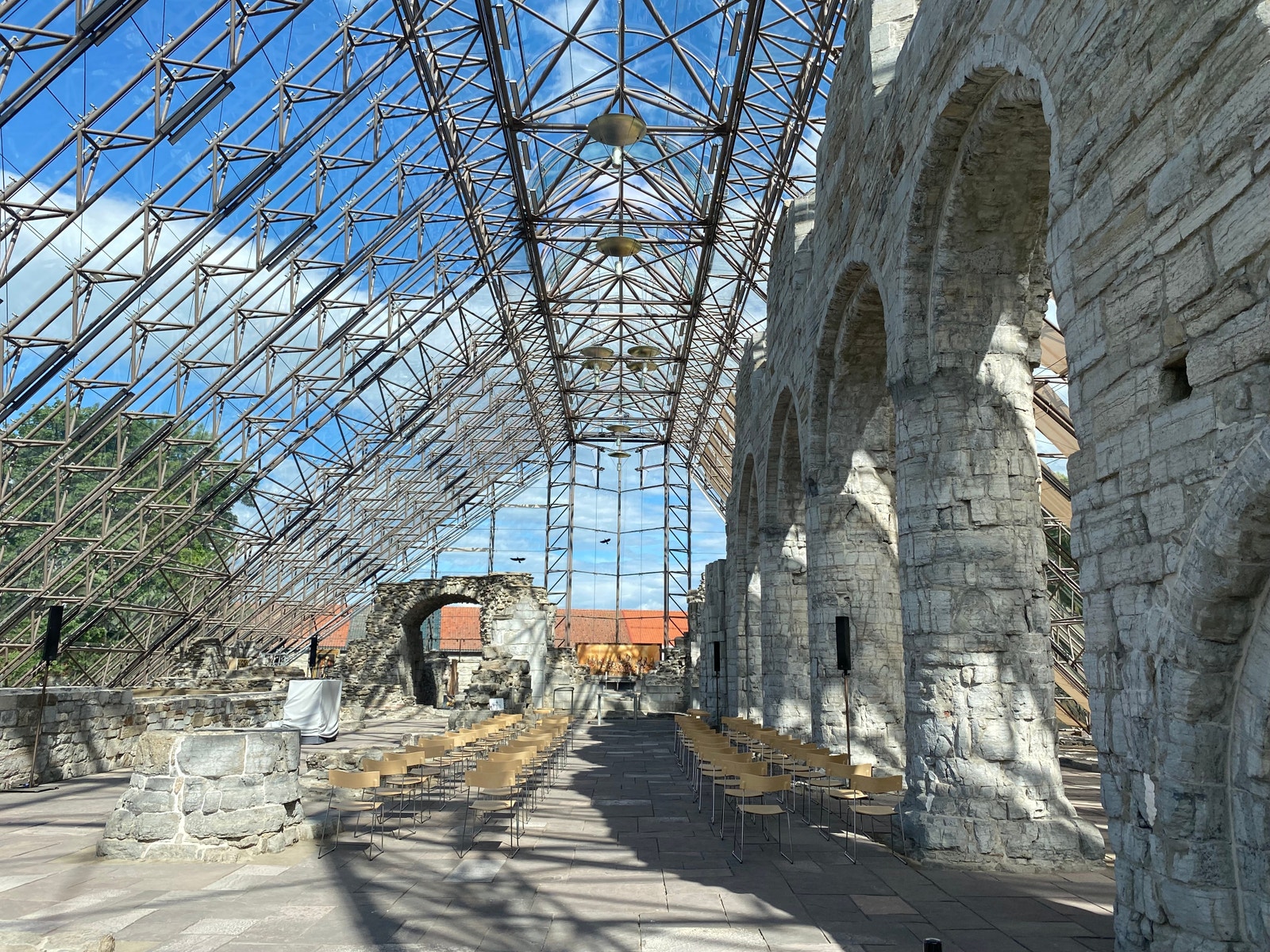 Domkirkeruinene i Hamar. Galleribilde