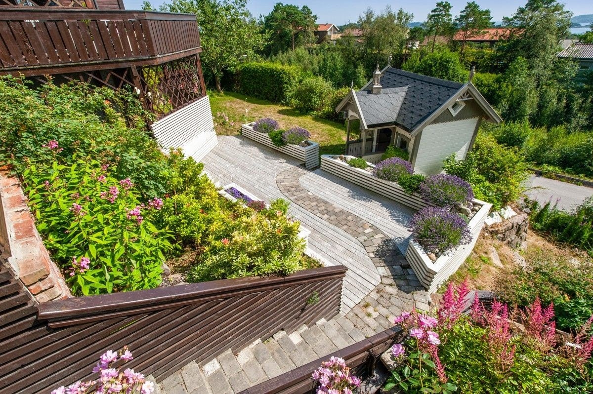 Disponibel terrasse Galleribilde