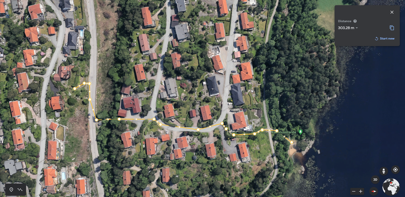 Nøyaktig 300 meter å gå fra hagen til nydelige Kvernhusstranda samt stien rundt kvernhus - kristiansands nydeligste tursti med fersk og sjøvann. Perfekt for jogging, tur osv. Galleribilde