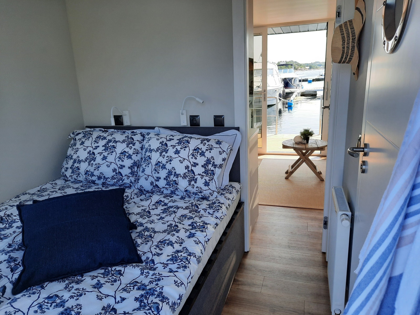 Soverom, Libby Galleribilde