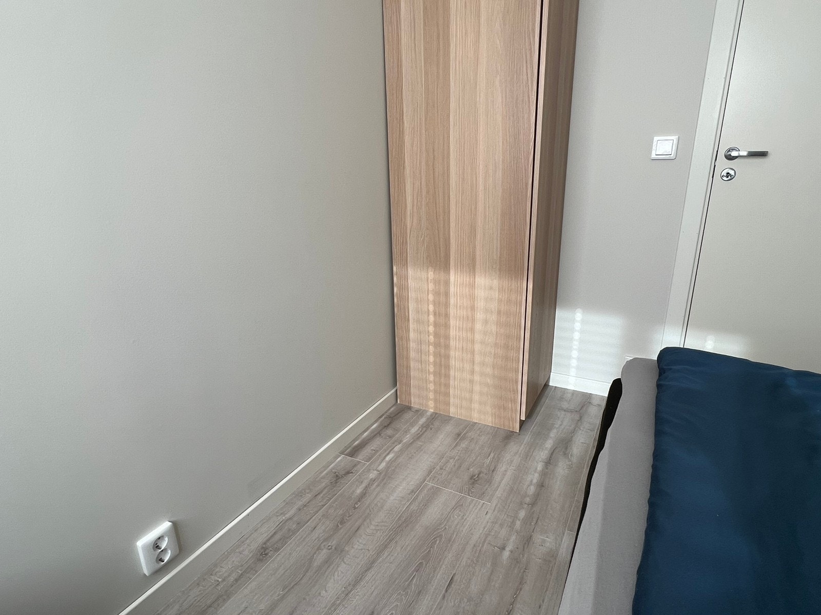Soverom nr 2. Skap følger med i leien. Galleribilde