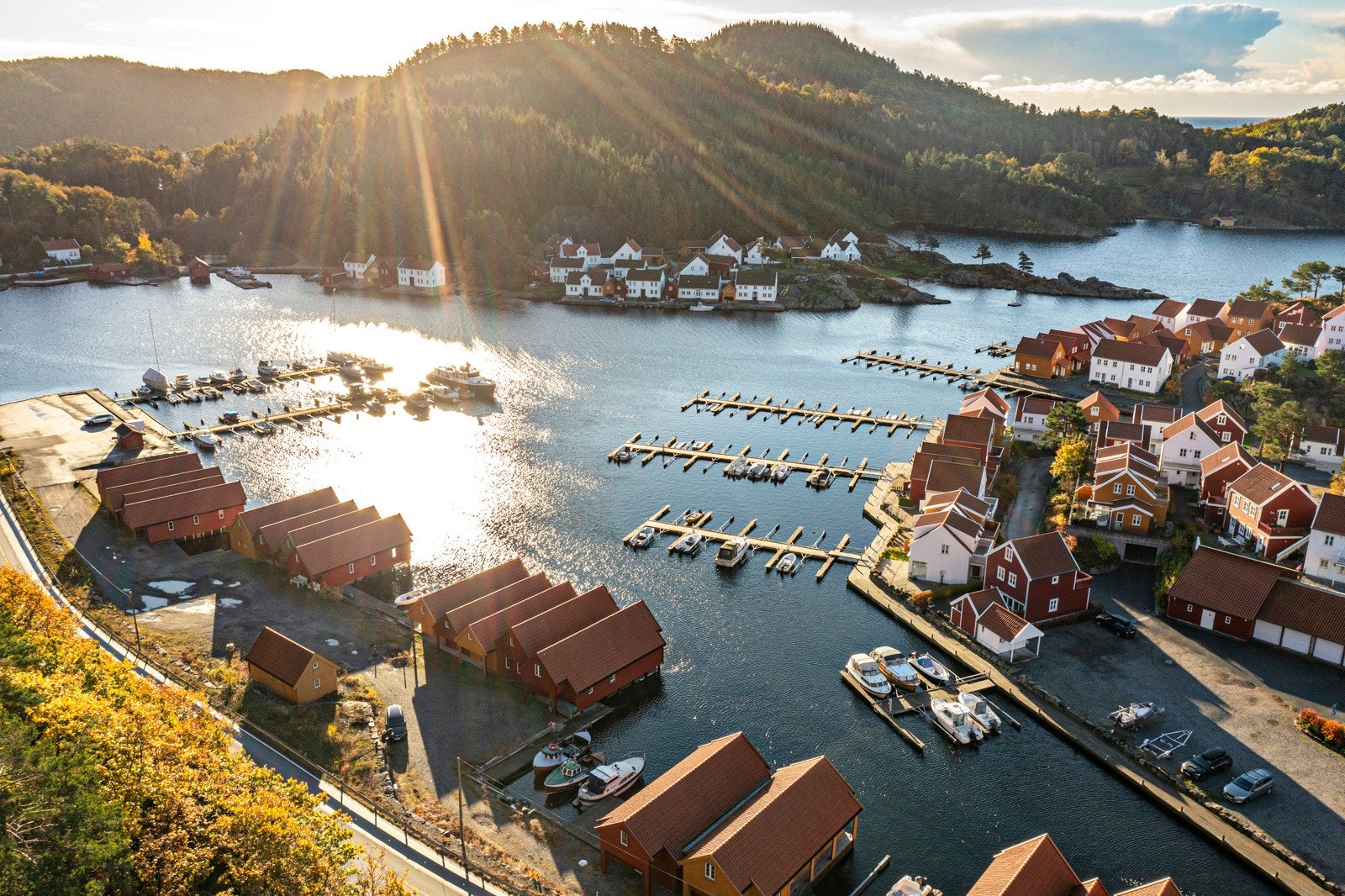 Oversiktsbilde fastland Furuholmen Galleribilde