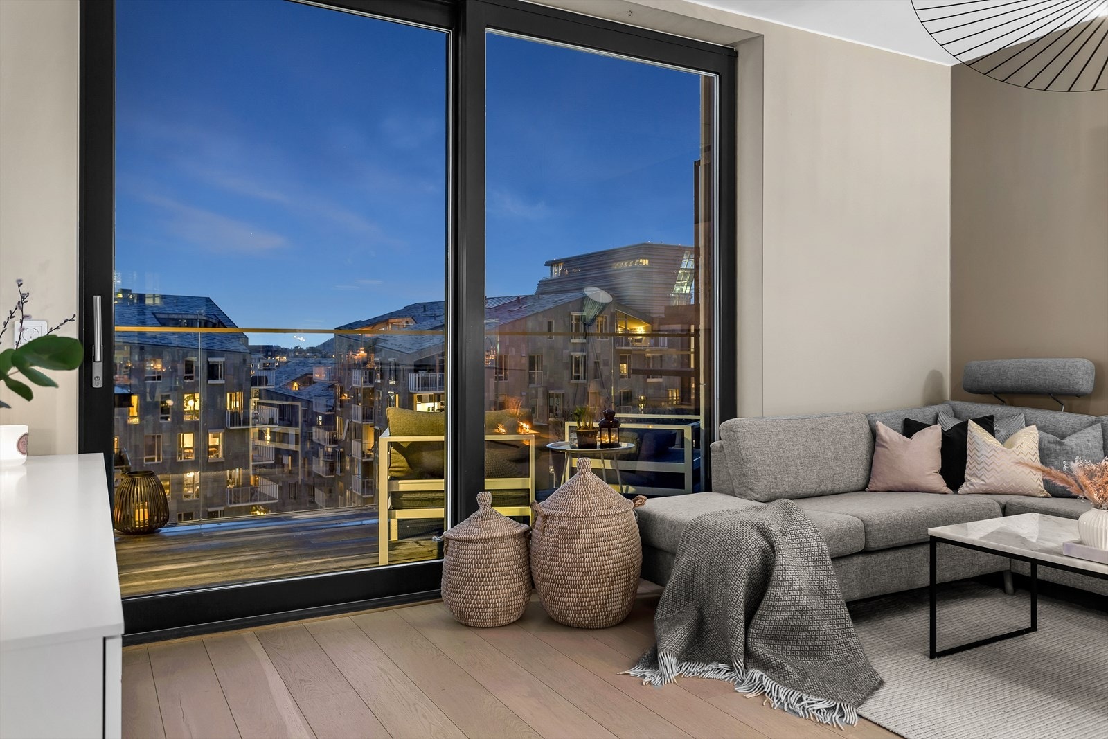 Eksklusiv leilighet med høy standard og god beliggenhet Galleribilde