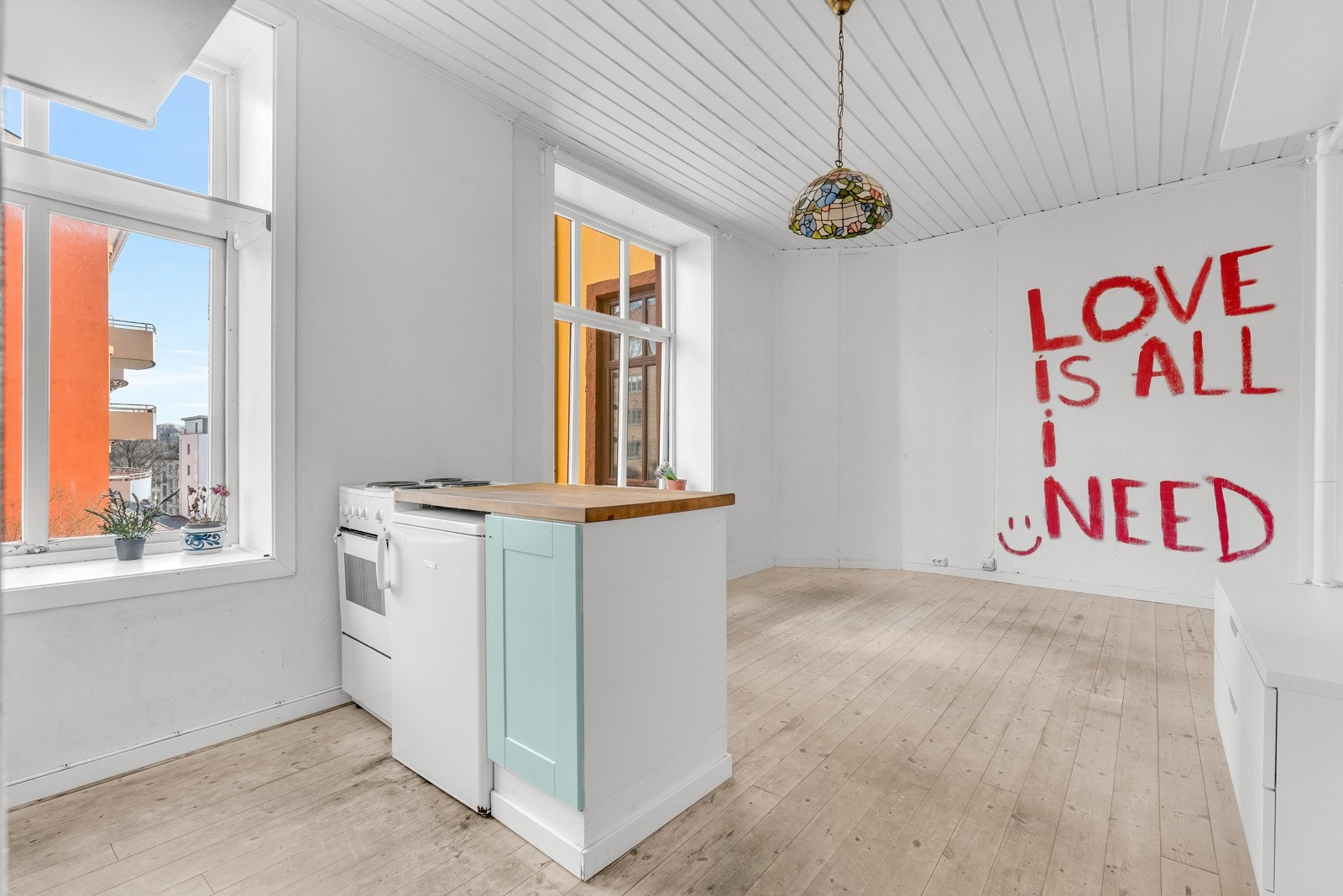 Bakke Sørvik & Partners v./ Fabian Paus ønsker velkommen inn i Claus Riis gate 7b! Galleribilde