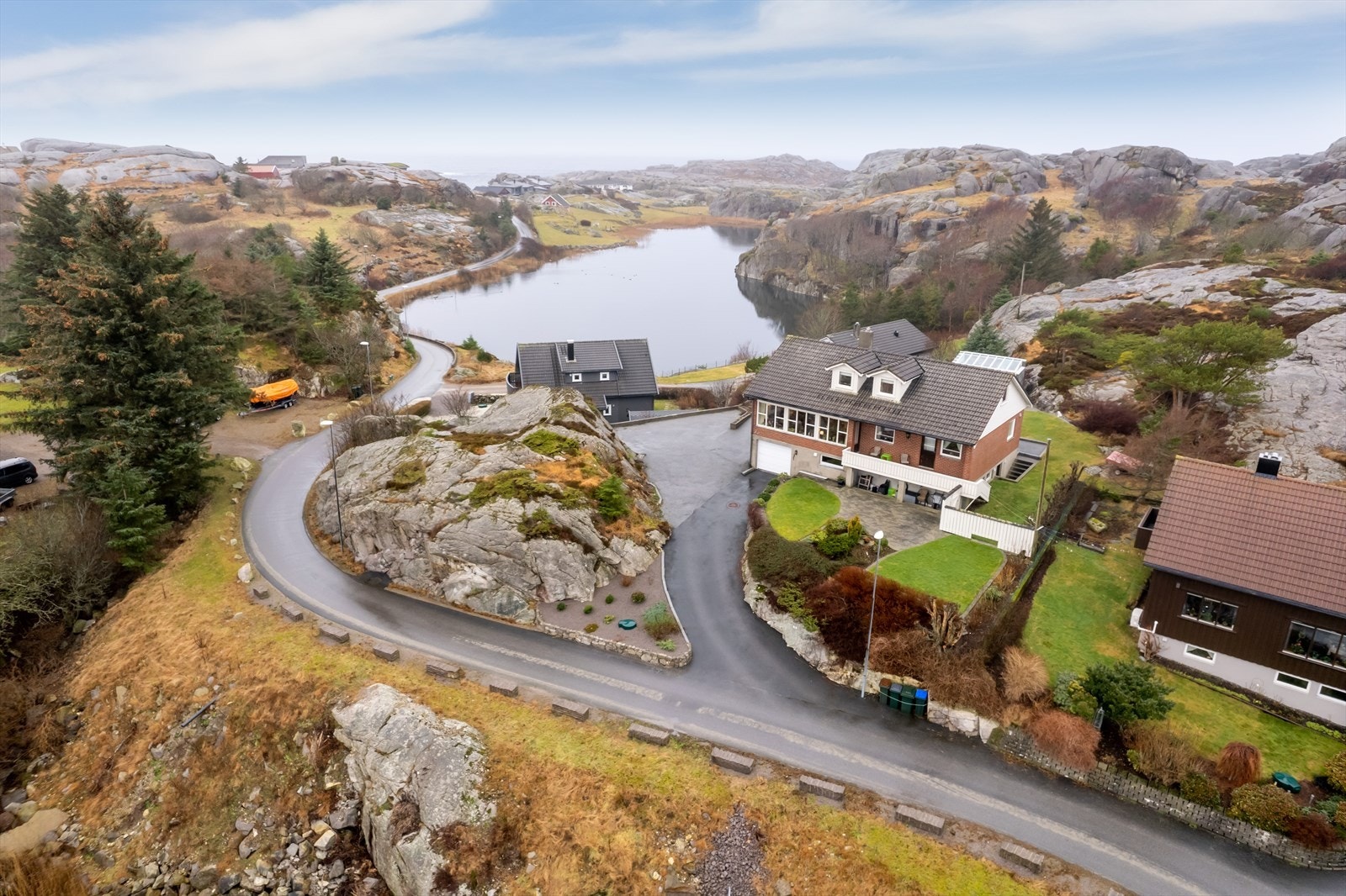 Velkommen til Haver 25, presentert av Charlotte Ødegård, EiendomsMegler 1 Jærmegleren. Galleribilde