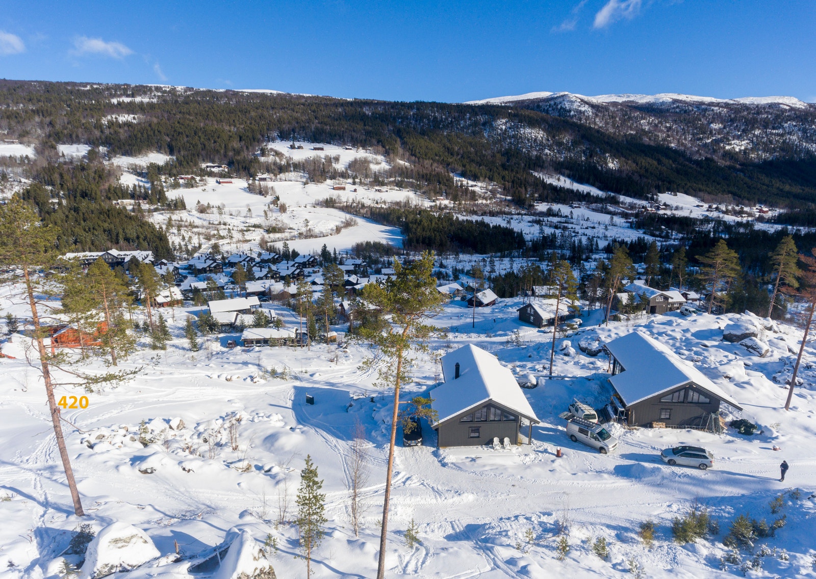 Kontakt Uvdal Trelast Eiendom AS v/Geir E. Prestegården tlf. 995 58888 Galleribilde