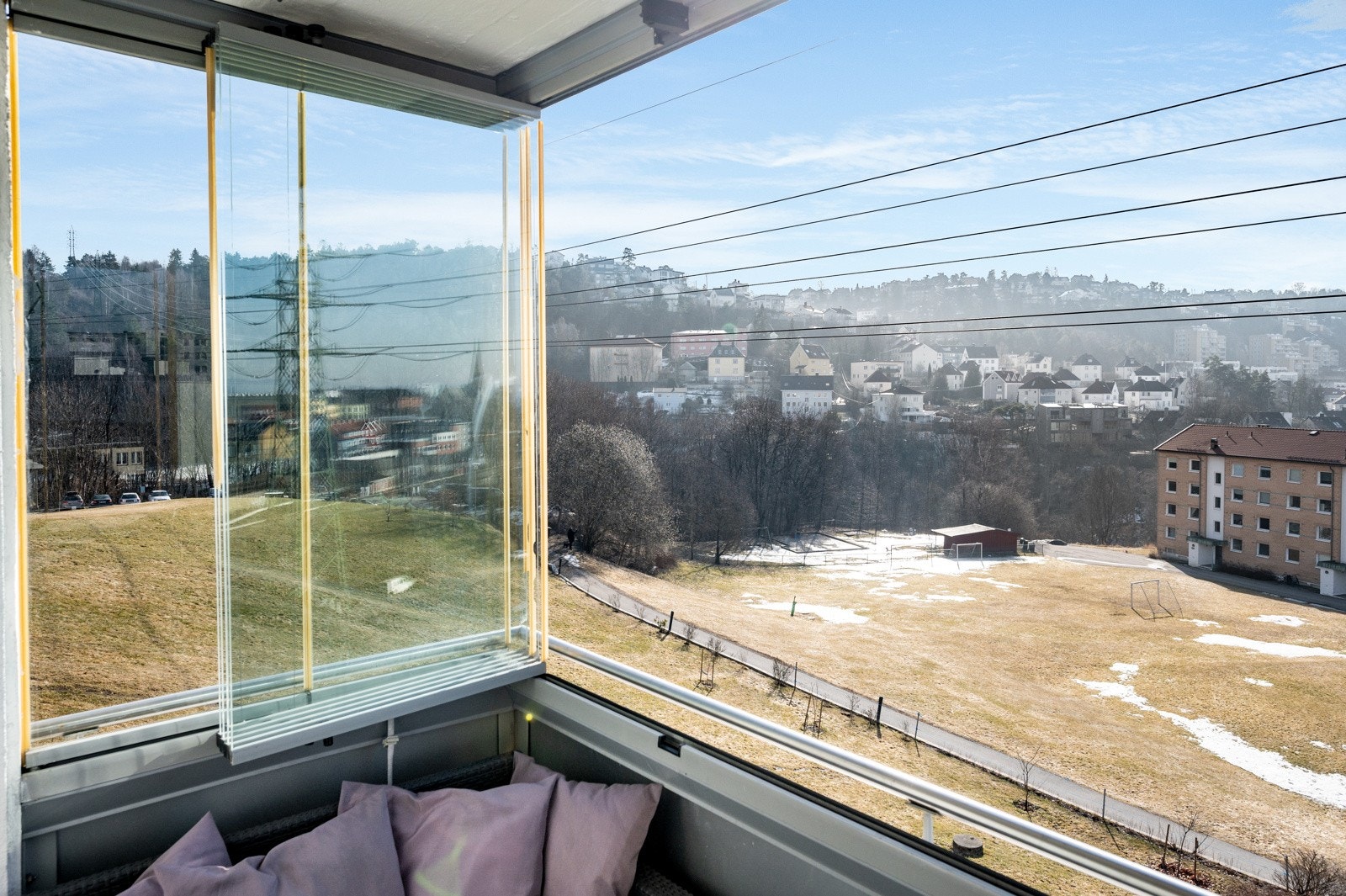 Utsikt fra balkong. Galleribilde