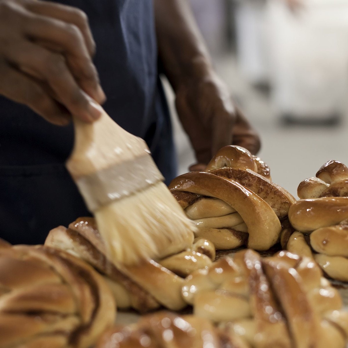 Aktiv Oppdal: Kanelsnurr fra Bakeriet Sprø smaker ekstra godt etter en dag i friluft Galleribilde