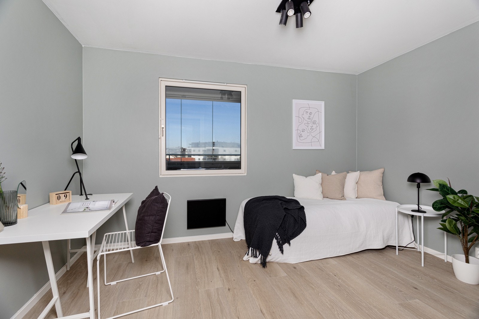 Soverom III har adkomst fra stuen. Galleribilde