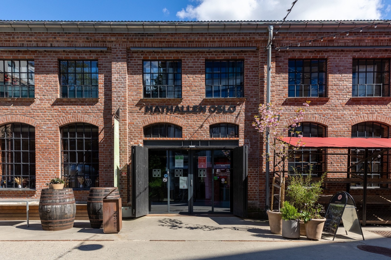 Leiligheten har kort avstand til Mathallen Oslo Galleribilde