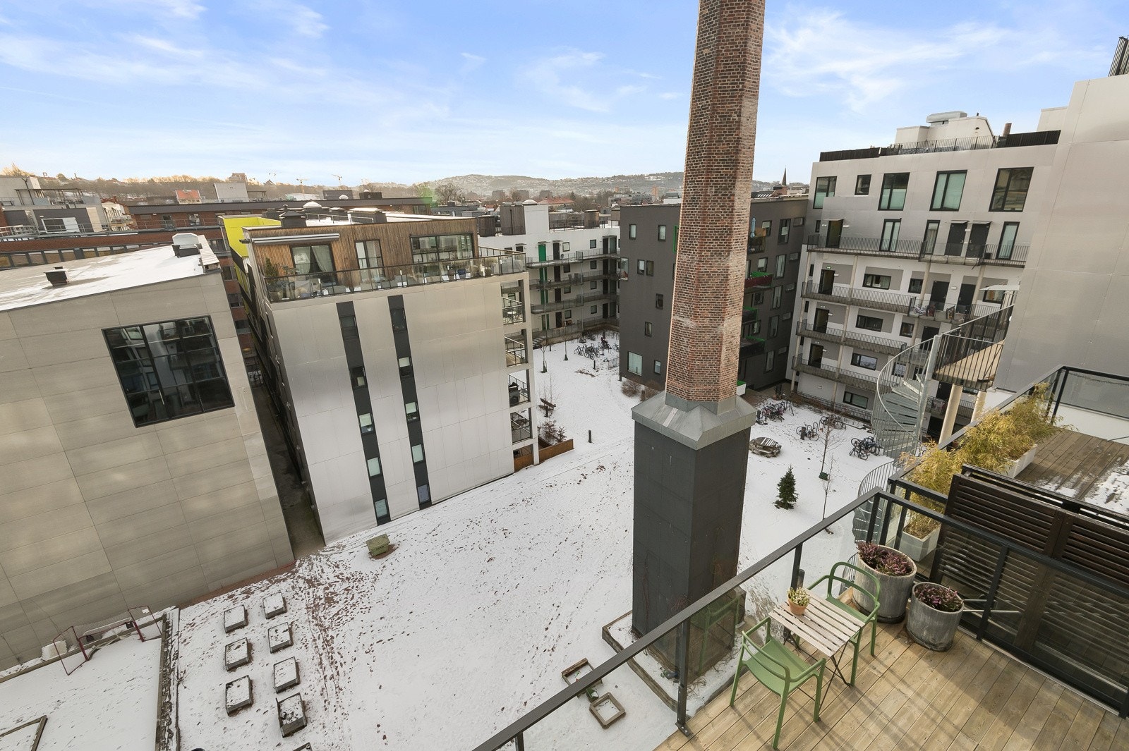 Luftig utsyn og lite innsyn Galleribilde