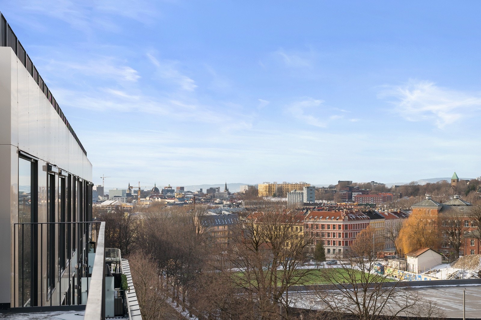 Utsikt fra svalgangen i 7. etasje Galleribilde