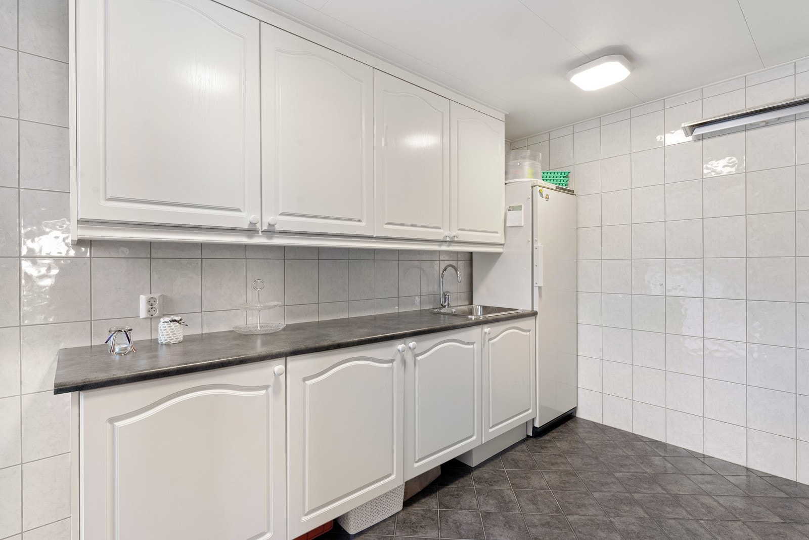 Grovkjøkken i tilknytning til kjøkken Galleribilde