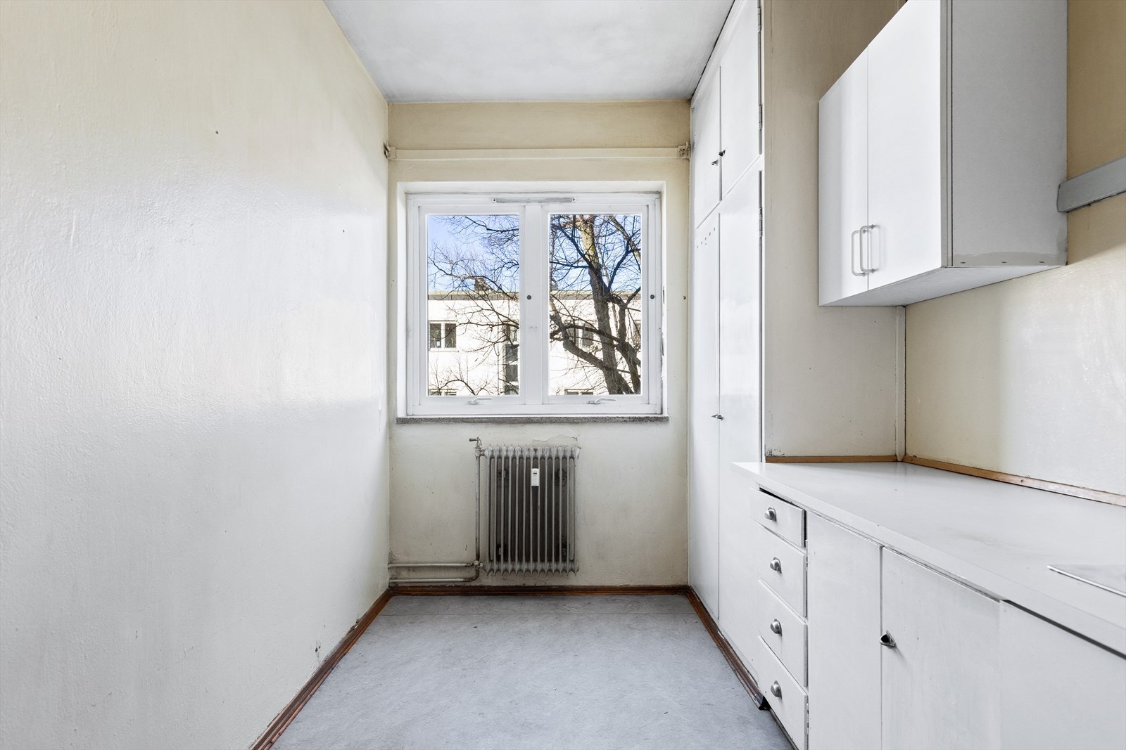Boligen har oppvarming via radiatorer. Galleribilde