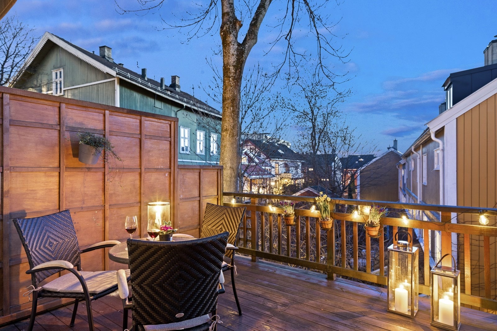 Fantastisk beliggenhet på Rodeløkka - En grønn oase sommertid Galleribilde