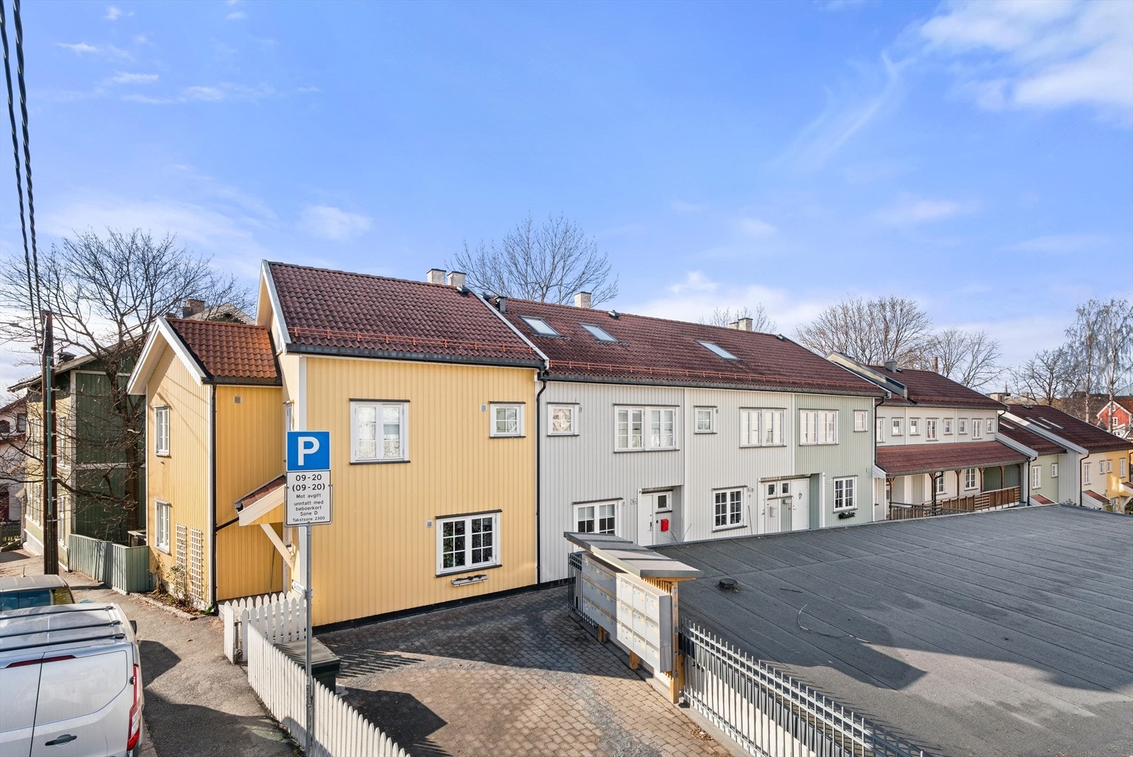 Sjarmerende husrekke midt i hjertet av Rodeløkka Galleribilde