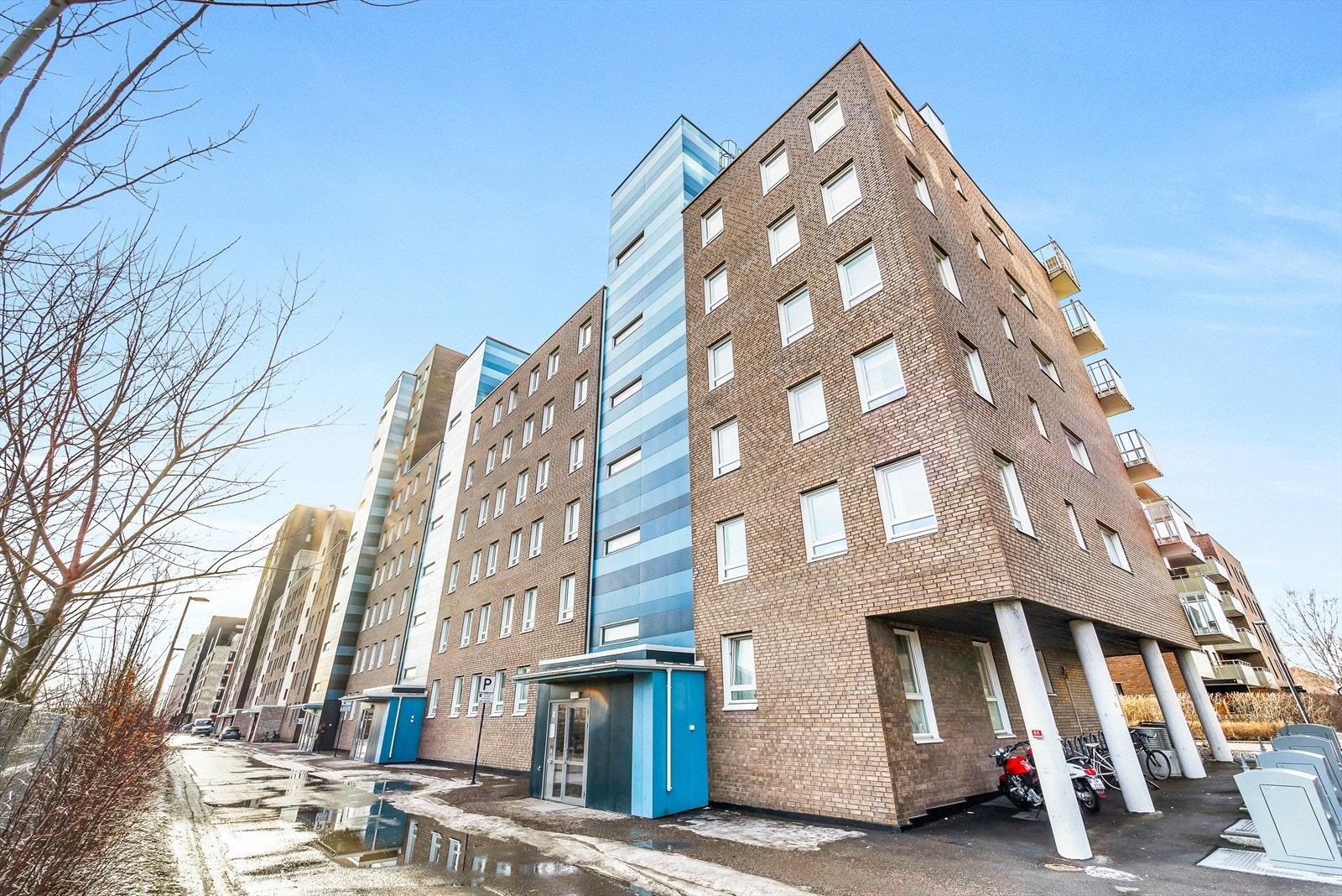 - Det medfølger en kjellerbod på 5 kvm. og garasjeplass i Grefsen Stasjon P4 Garasjesameie - Galleribilde