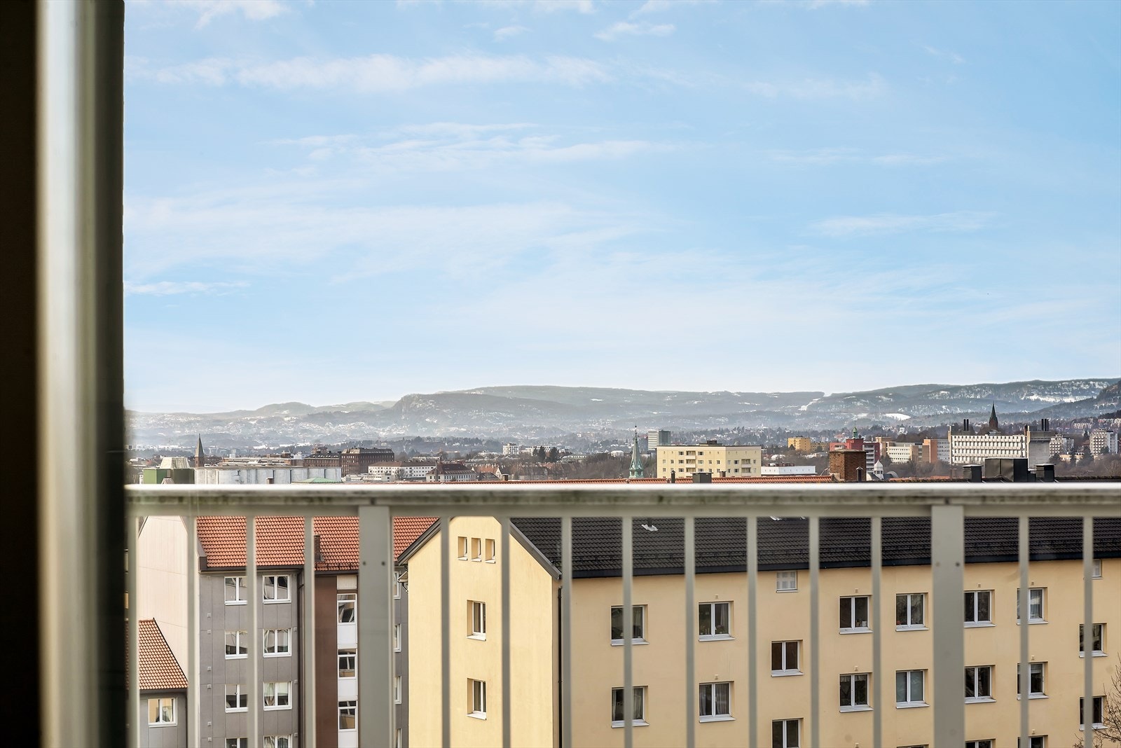 - Attraktiv toppleilighet beliggende på Grefsen Stasjon/Storo - Galleribilde