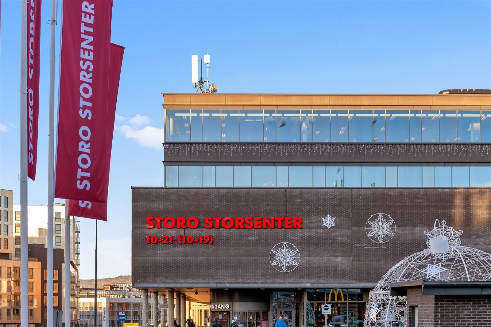 - Det er kun ca. 5 minutters gange til Storo Storsenter - Galleribilde