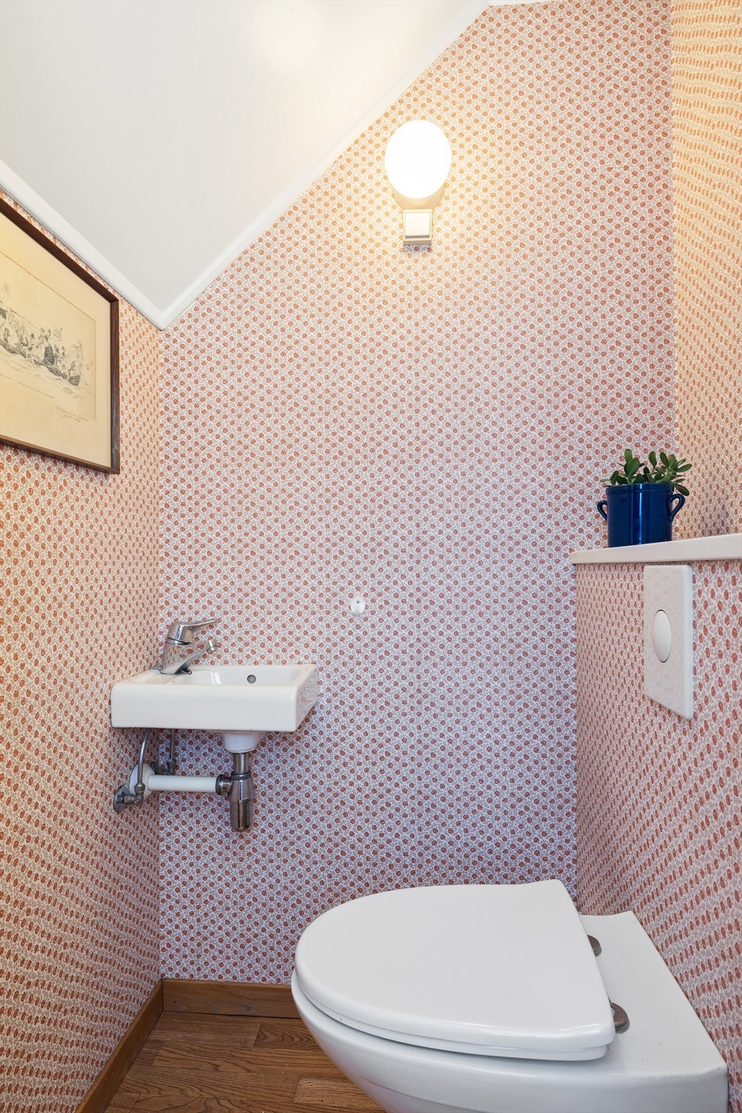 Toalettrom 1. etasje. Galleribilde