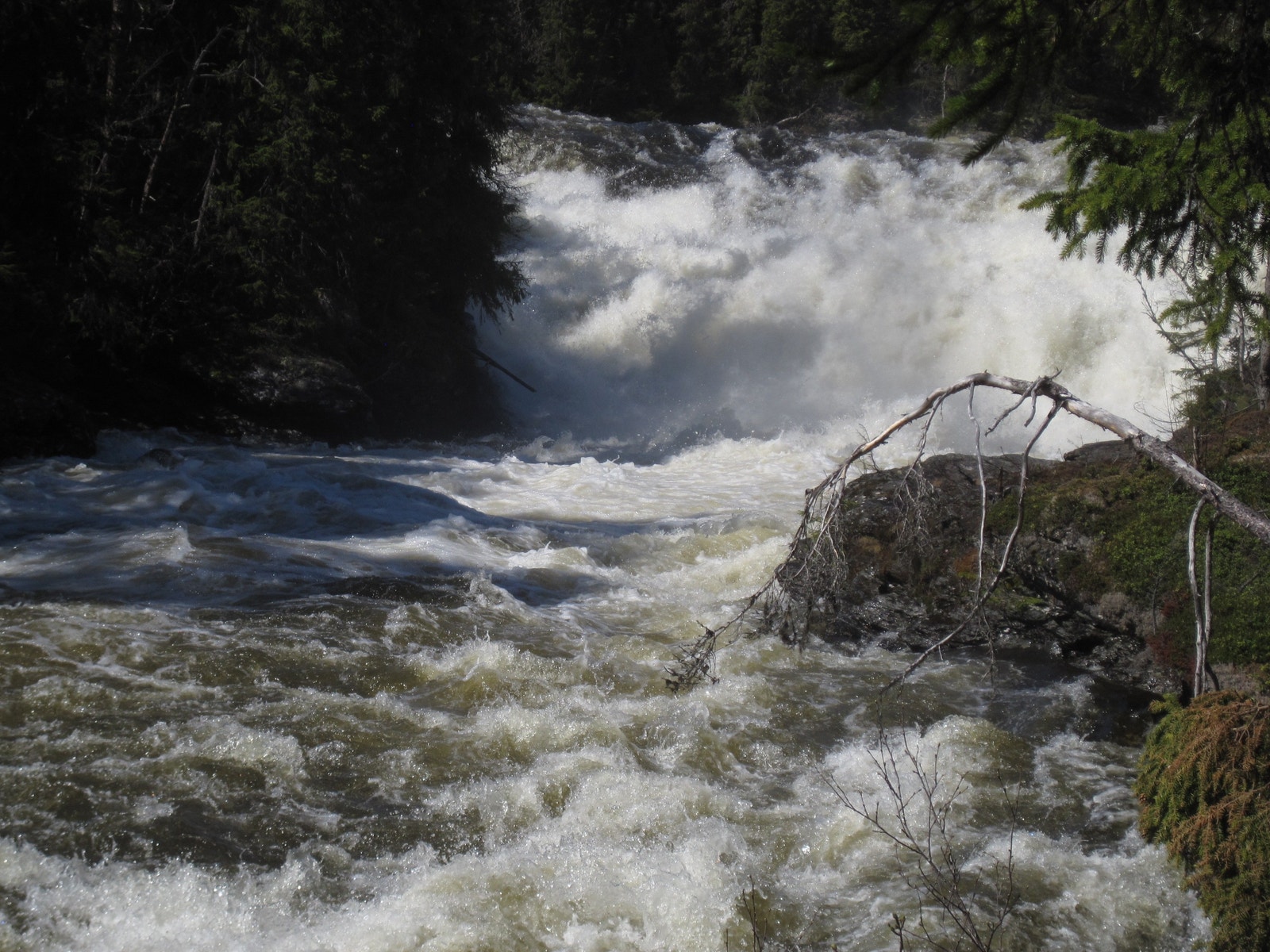 Helvettesfossen mot Vindin Galleribilde