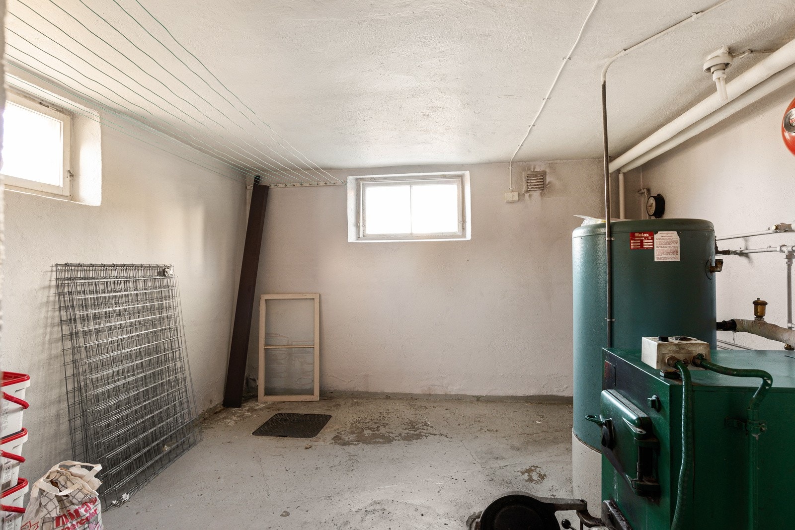 Rom i kjeller. Galleribilde