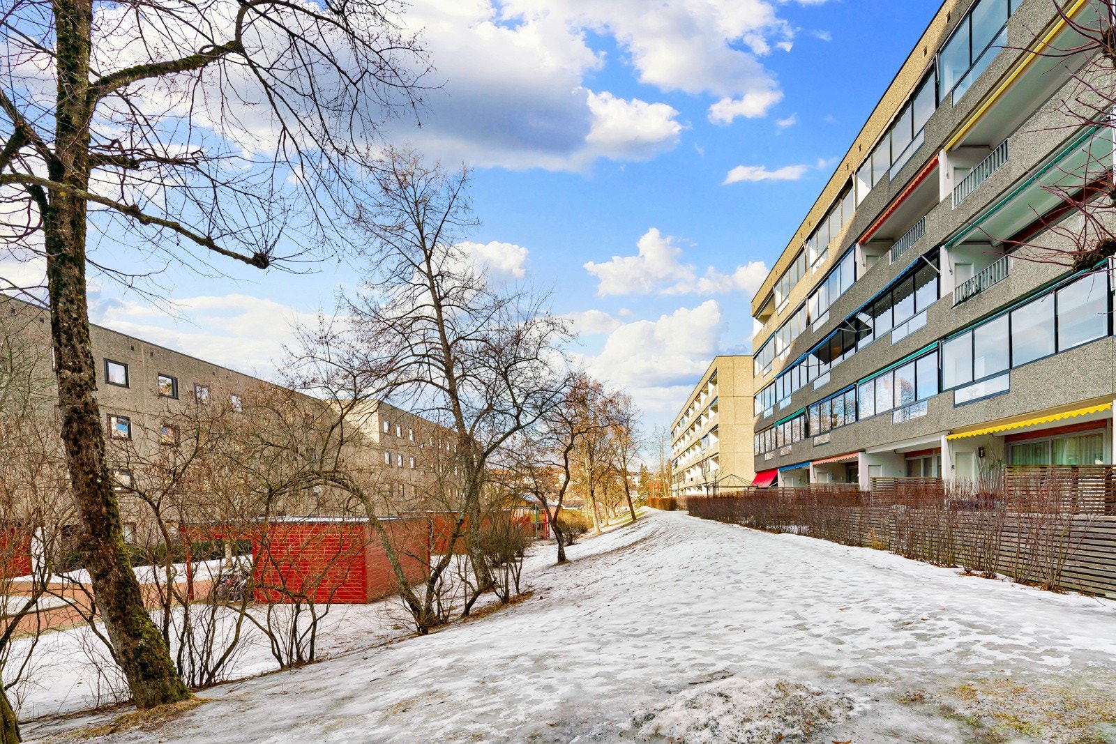 Det er flotte og barnevennlige uteområder. Galleribilde