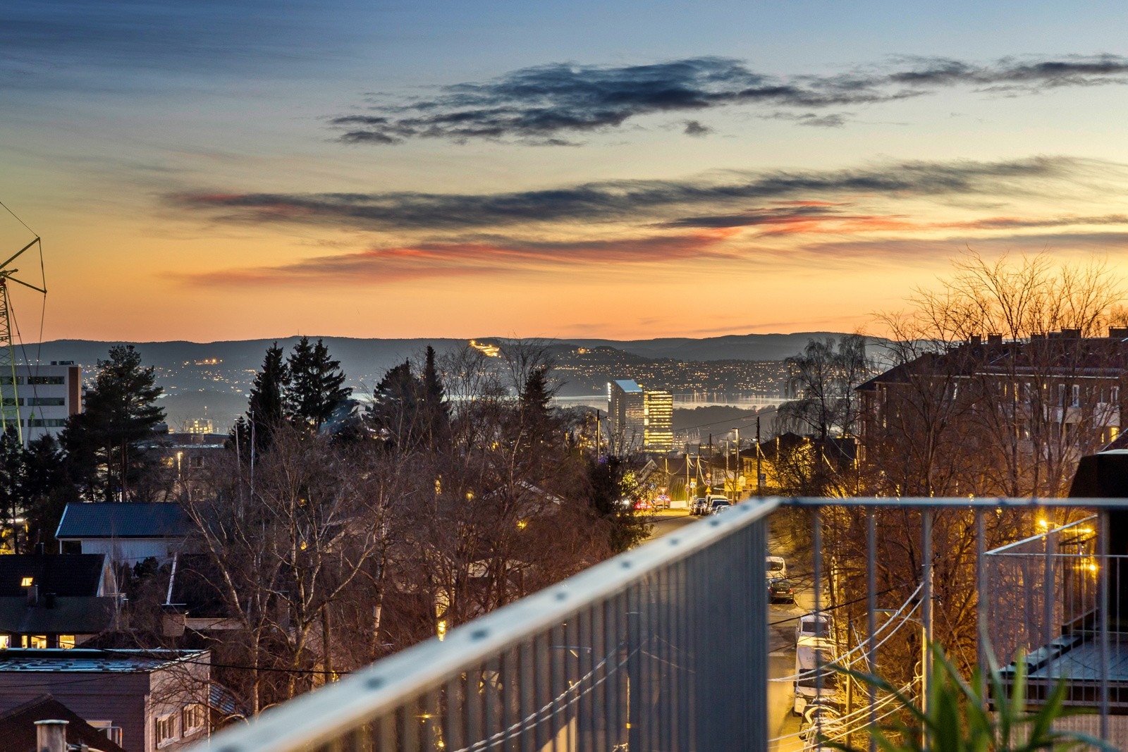 Sjøutsikt og sol hele dagen er ikke å forakte. Galleribilde