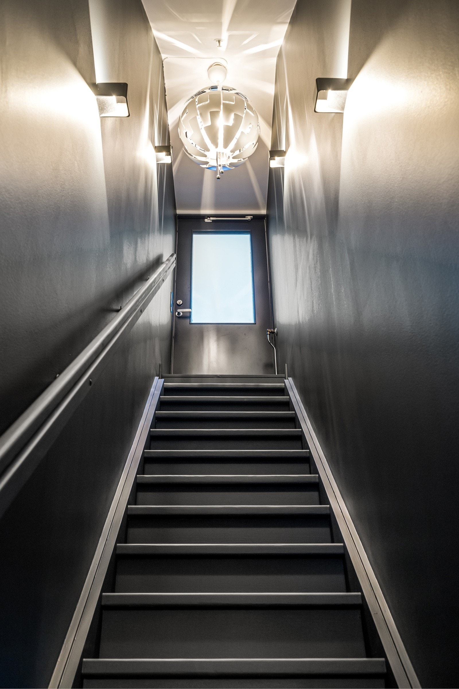 Velkommen opp til solen og deres egen private takterrasse. Galleribilde