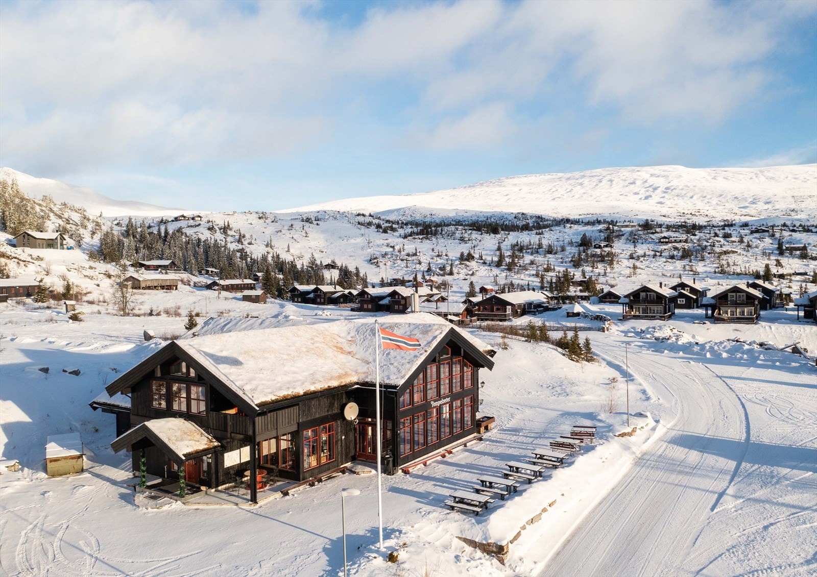 Etter skituren kan man ta seg en tur bort på Tempelseter Fjellstue som ligger i gangavstand til tomtefeltet. Galleribilde