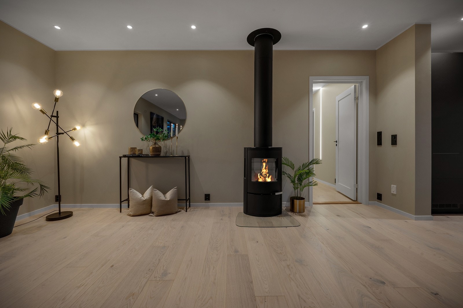 Vedovn som gjør godt på kalde vinterdager. Galleribilde