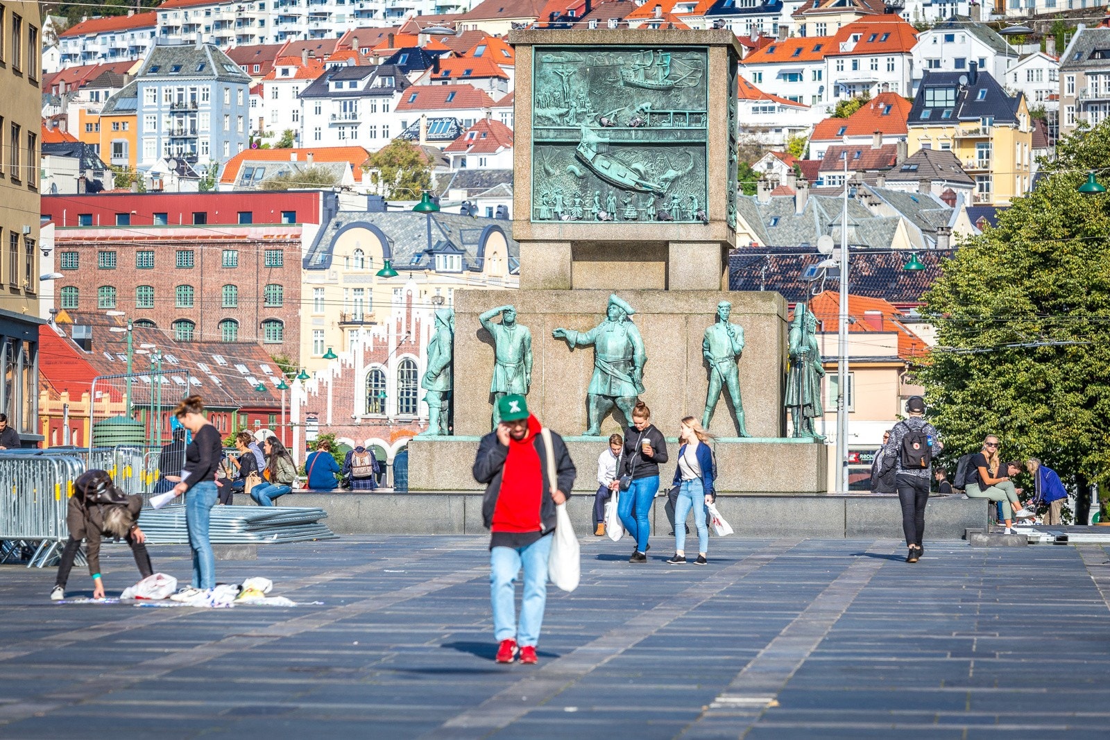 Torgalmenningen i hjertet av Bergen sentrum er innen gangavstand Galleribilde