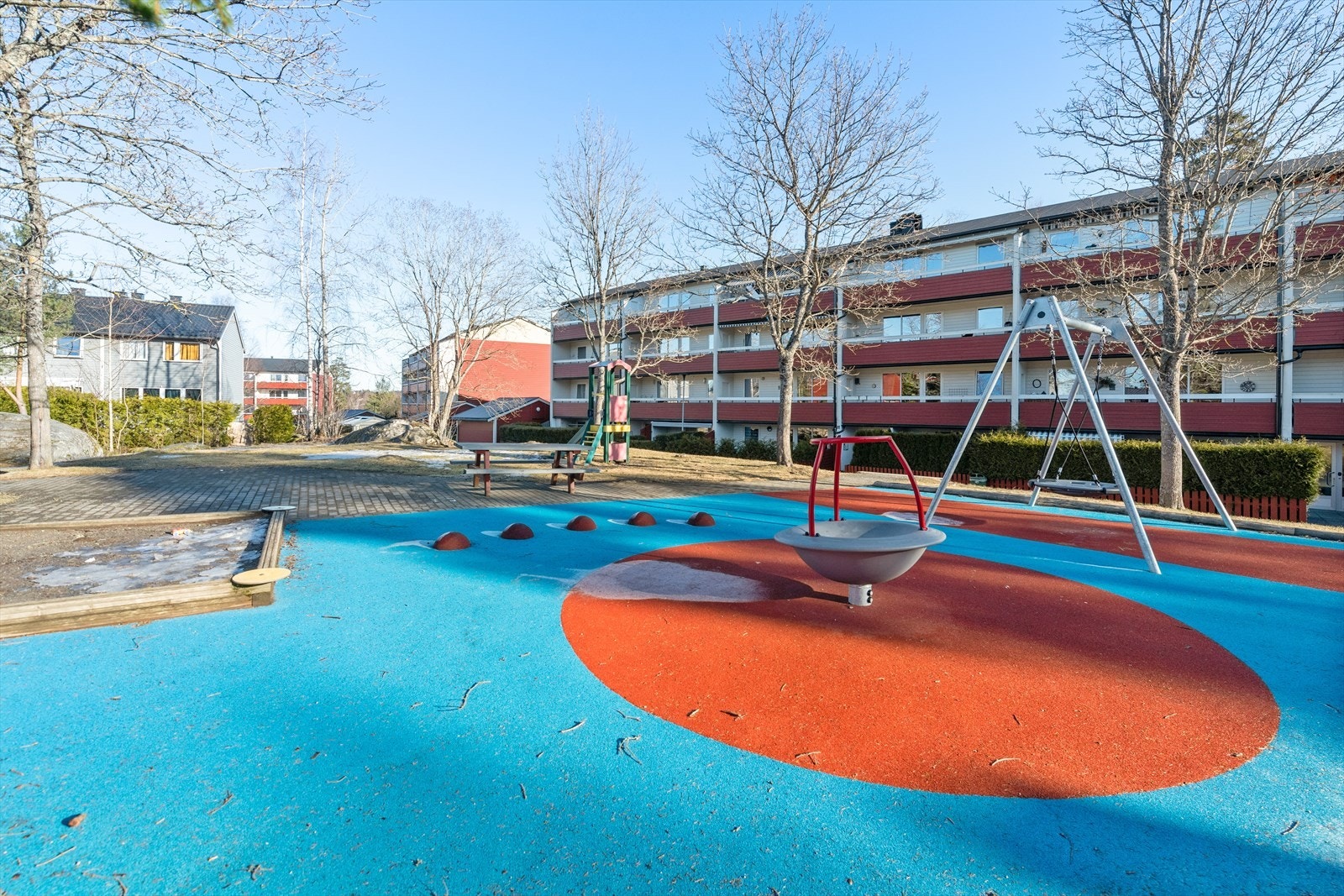 Mange fine plasser å leke på. Galleribilde