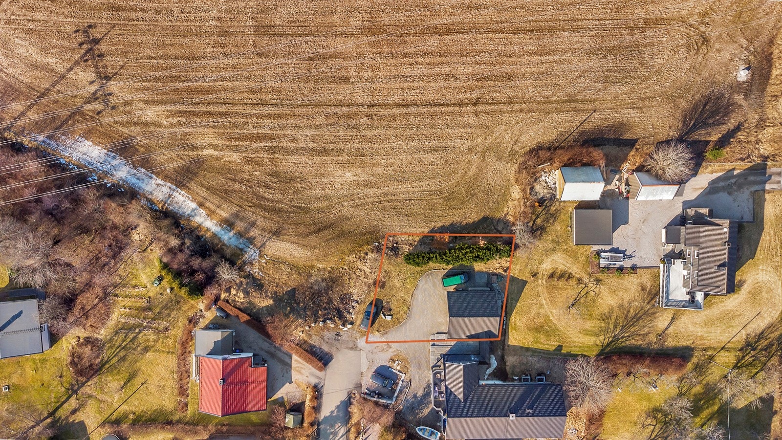 Kjøper må selv stå for riving av eksisternde bygning samt søknader til kommunen Galleribilde