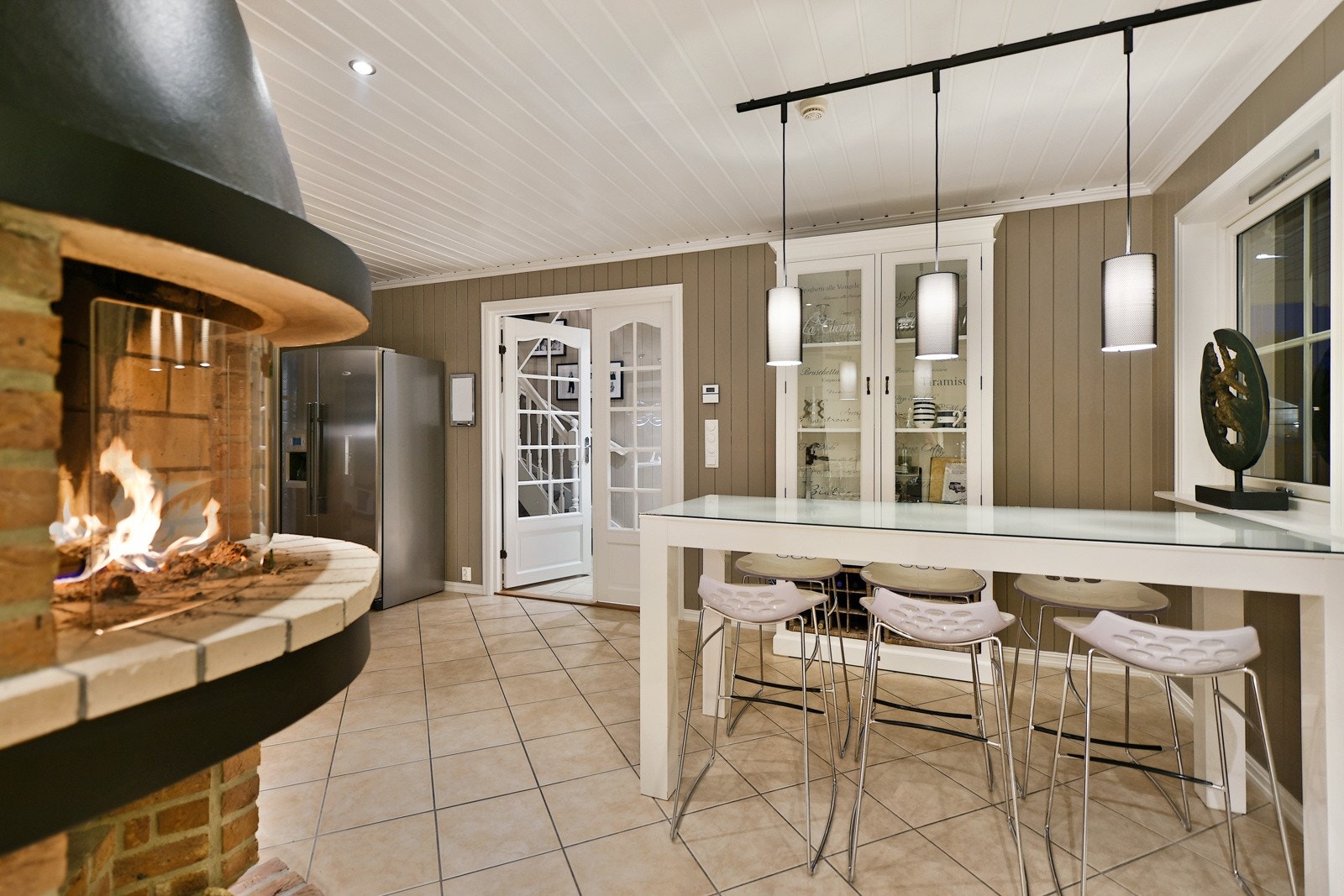 Egen spiseplass tilknyttet kjøkkenet Galleribilde