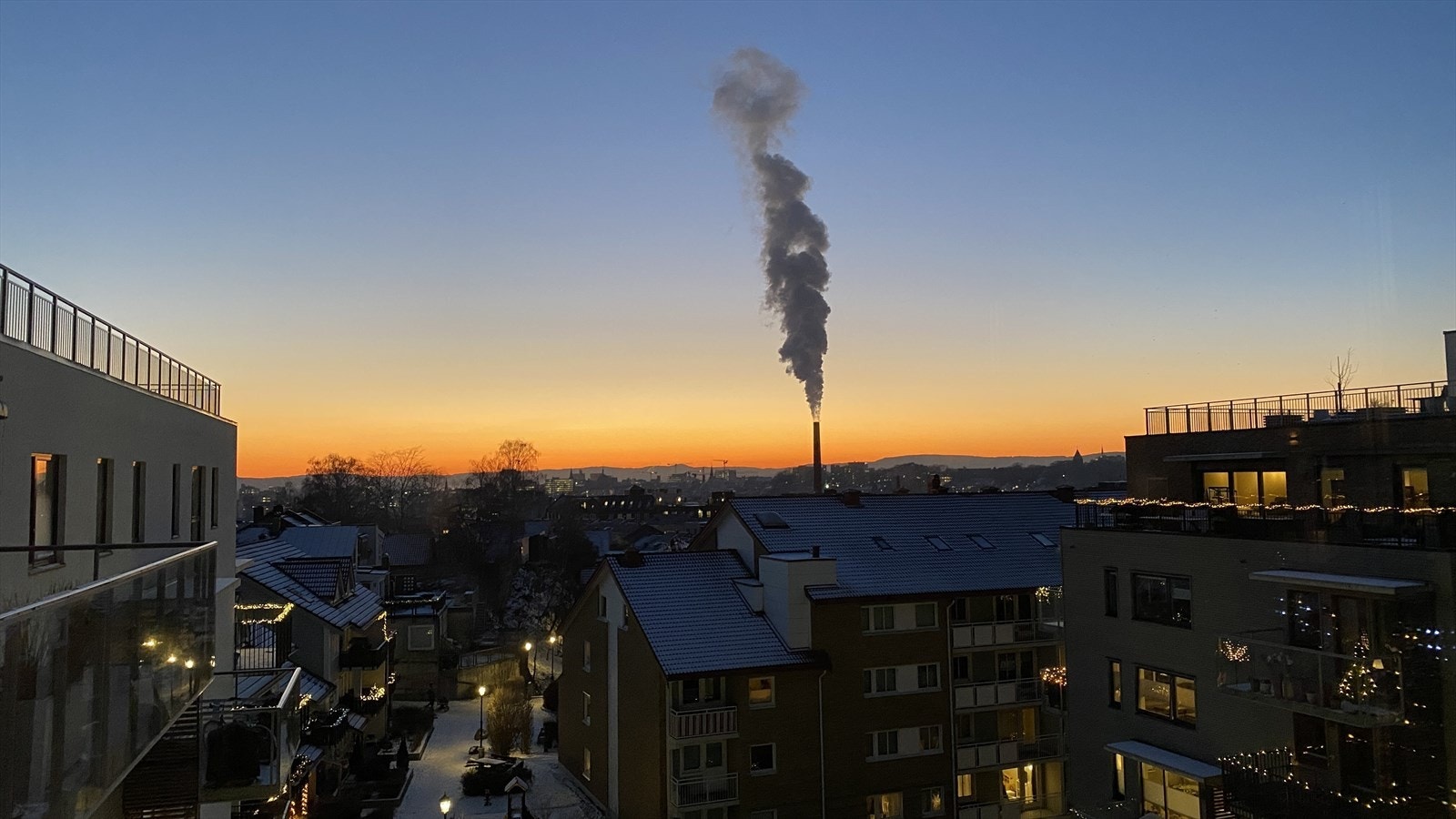 Selgers utsiktsbilde fra stuevinduet. Galleribilde
