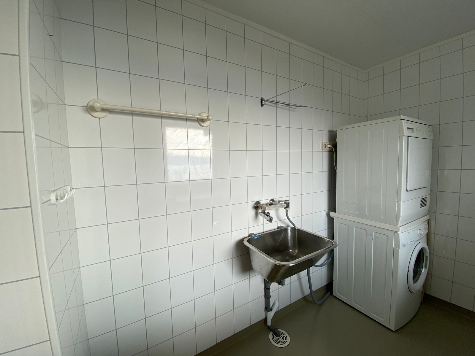 Vaskerom Galleribilde