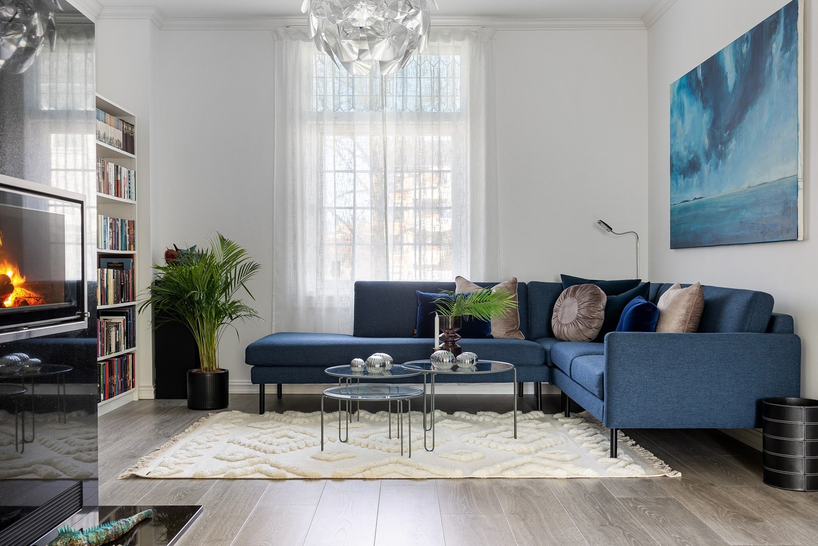 - Hall/bibliotekstue - Galleribilde