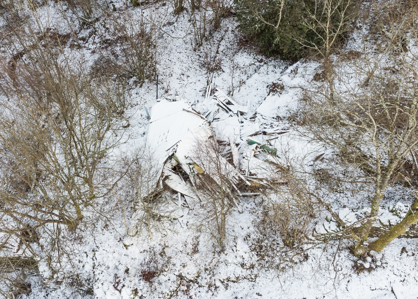 Det har tidligere stått bygg på eiendommen. Konferer megler for ytterligere informasjon. Galleribilde