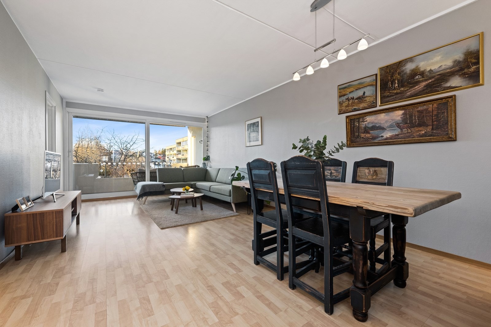 Velkommen til Hovseterveien 46B, presentert av Martine Mjåland v/DNB Eiendom. Galleribilde