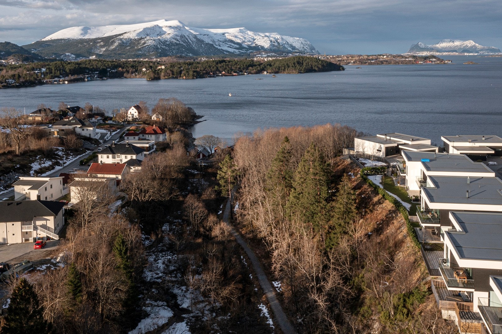 Mot sydvest. Galleribilde