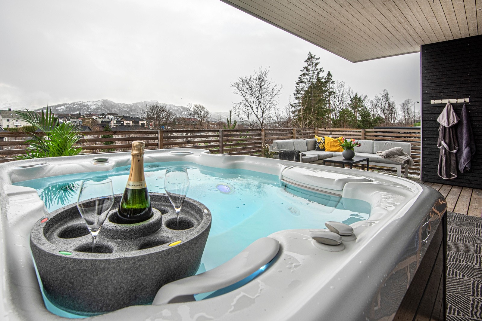 Tenk å nyte både godværsdager og regnværsdager her. Galleribilde