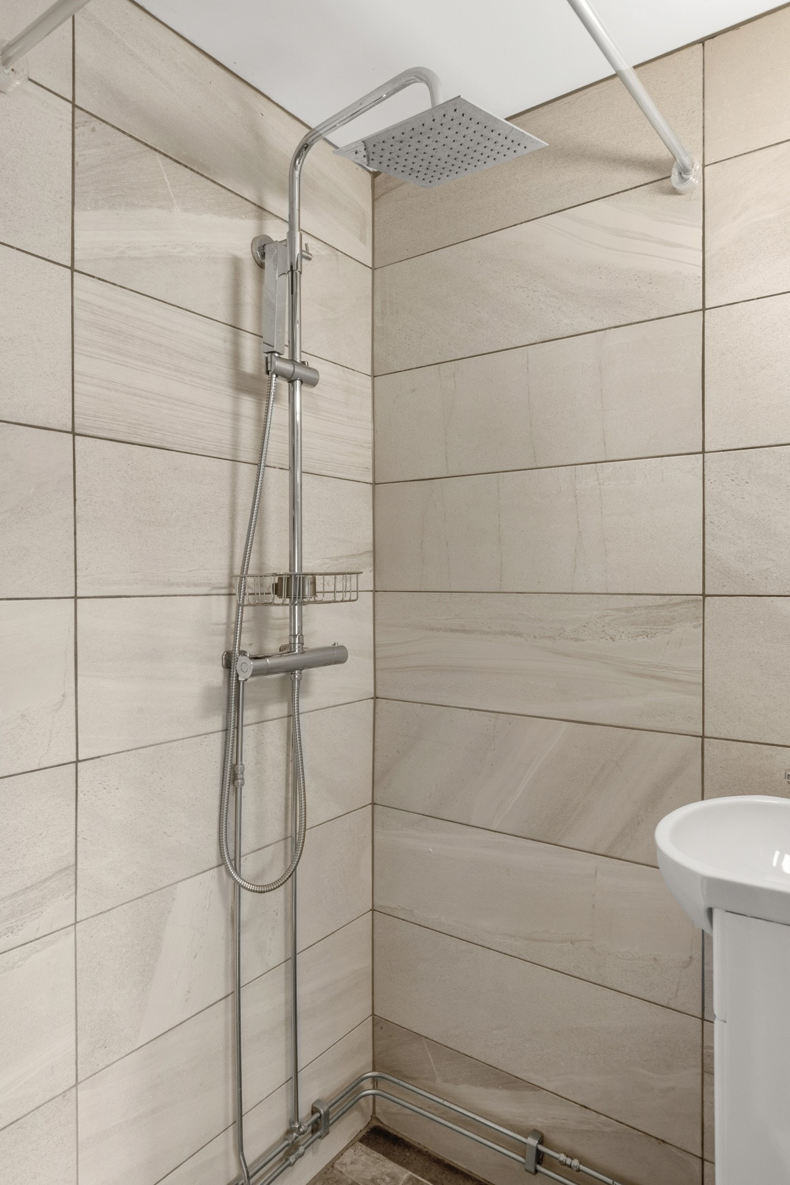 - Varmtvann inkludert i felleskostnader - Galleribilde