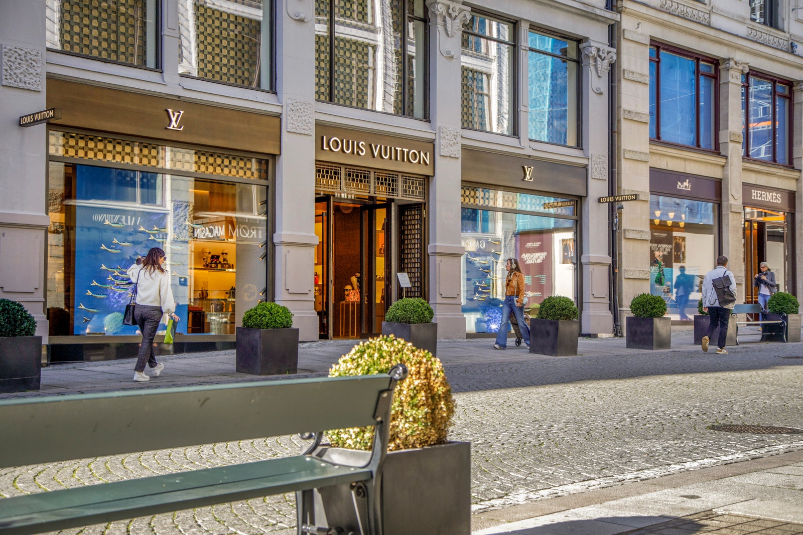 Rett i nærheten ligger noen av Oslo's beste handlegater. Galleribilde