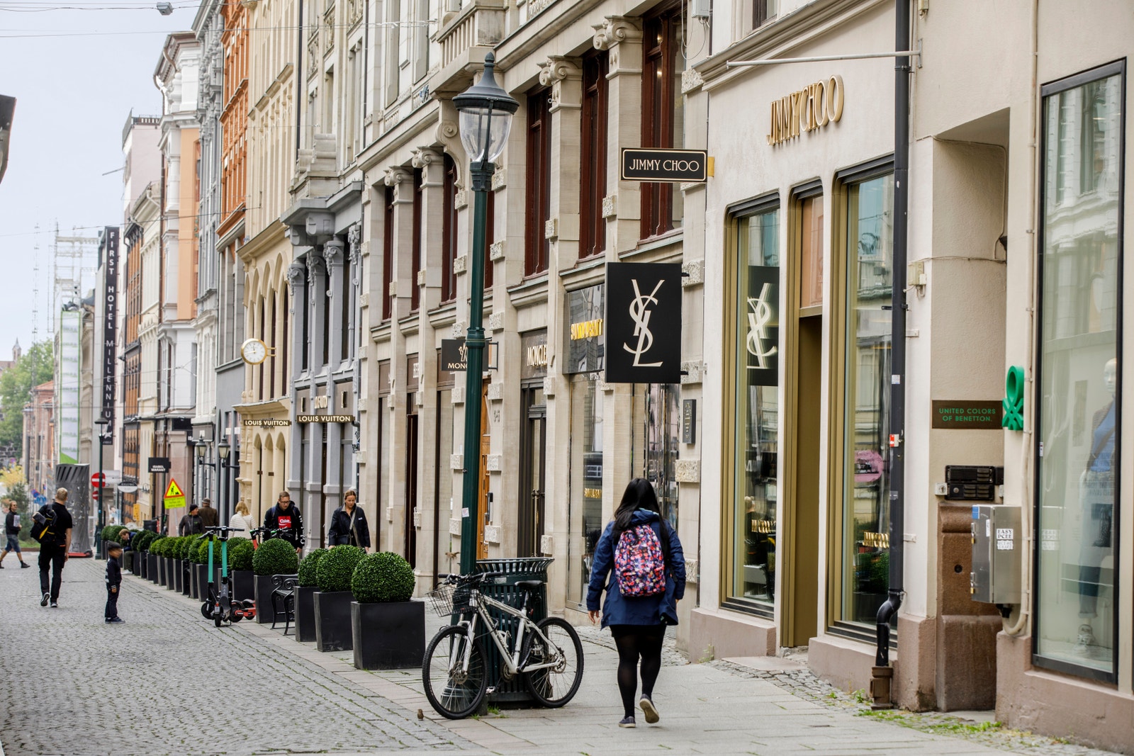 Rett i nærheten ligger noen av Oslo's beste handlegater. Galleribilde