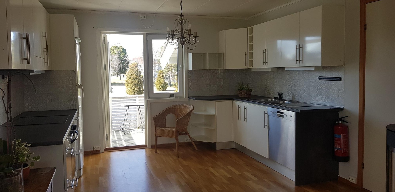 Kjøkken med balkong nordover Galleribilde