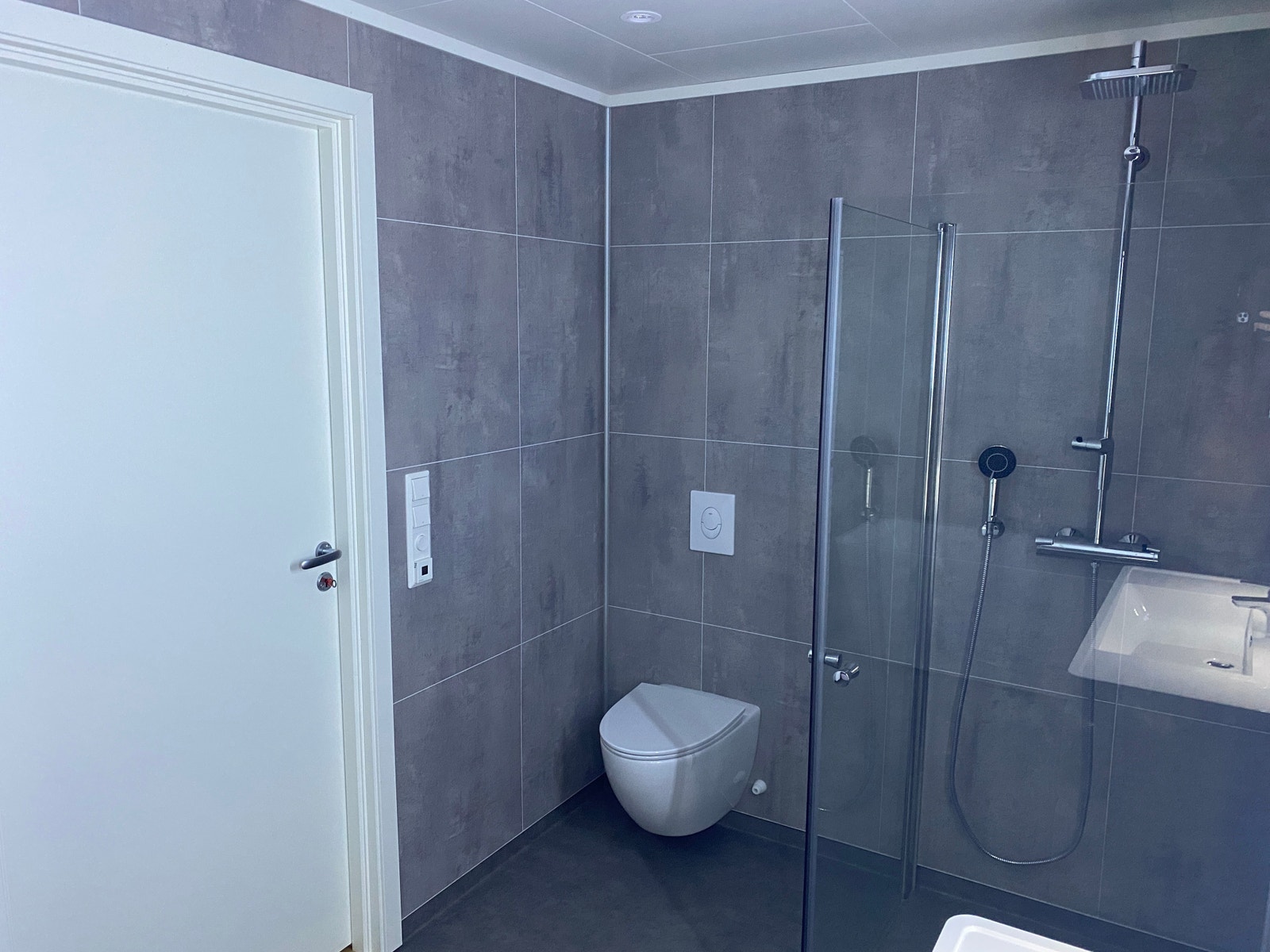 Stort bad i andre etasje Galleribilde