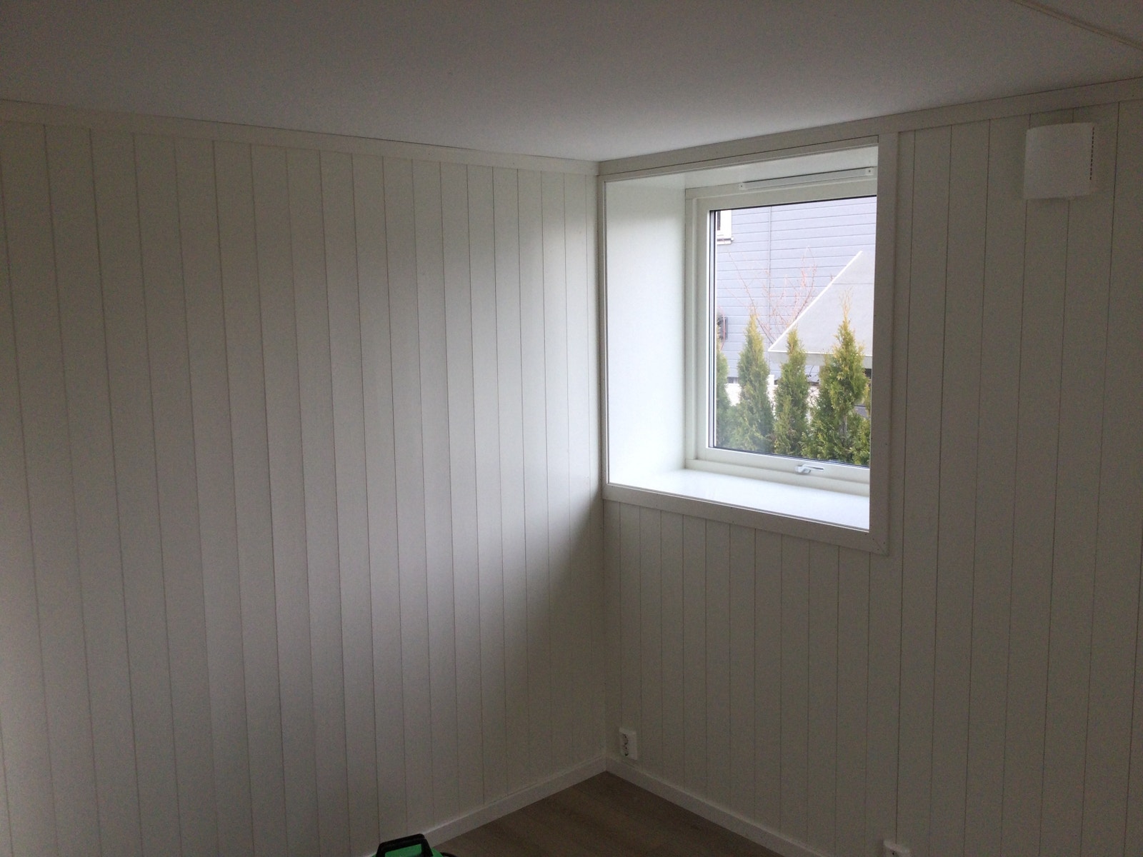 Stue og kjøkken i et Galleribilde