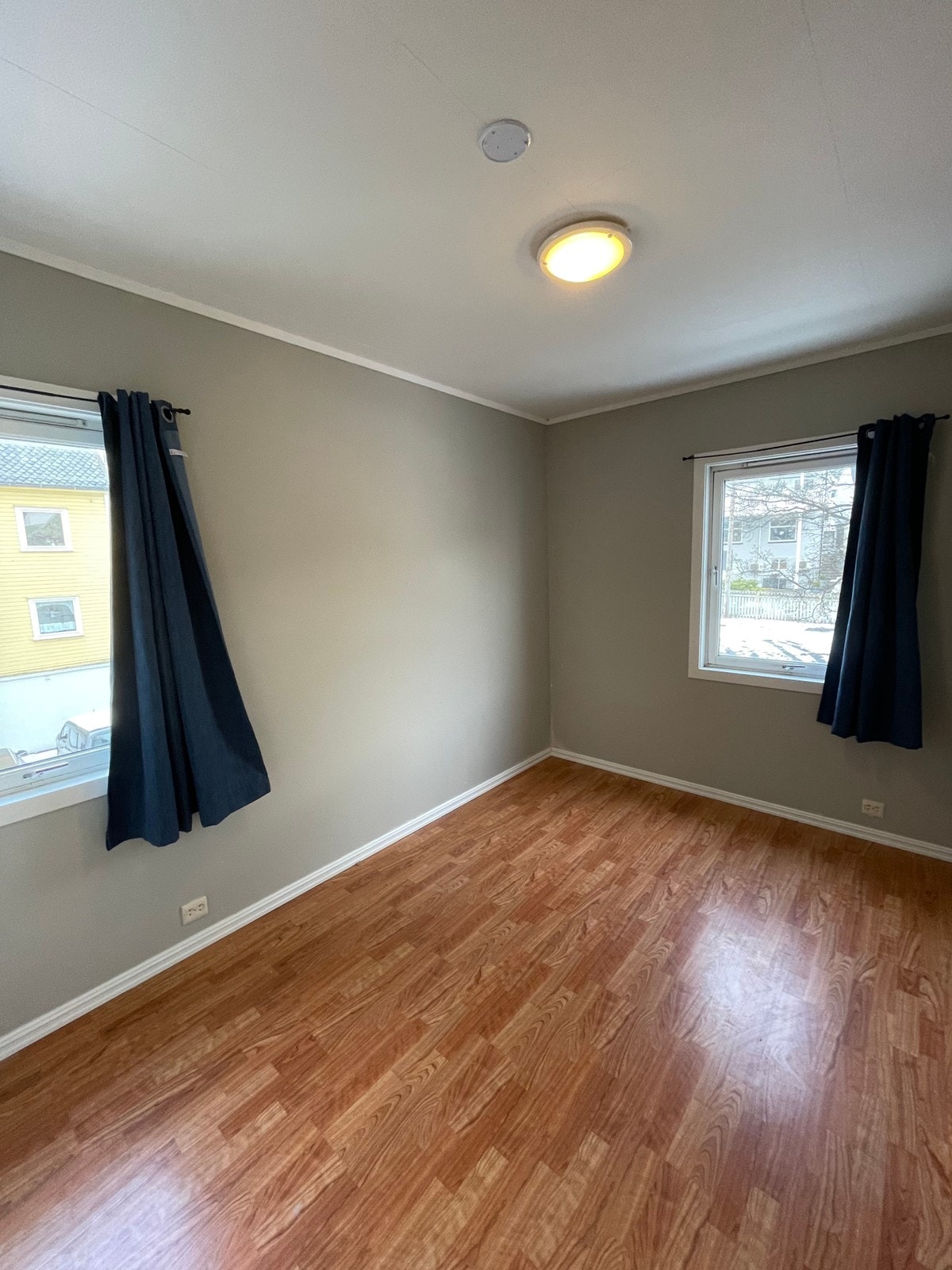 Rom 1: Utleid Galleribilde