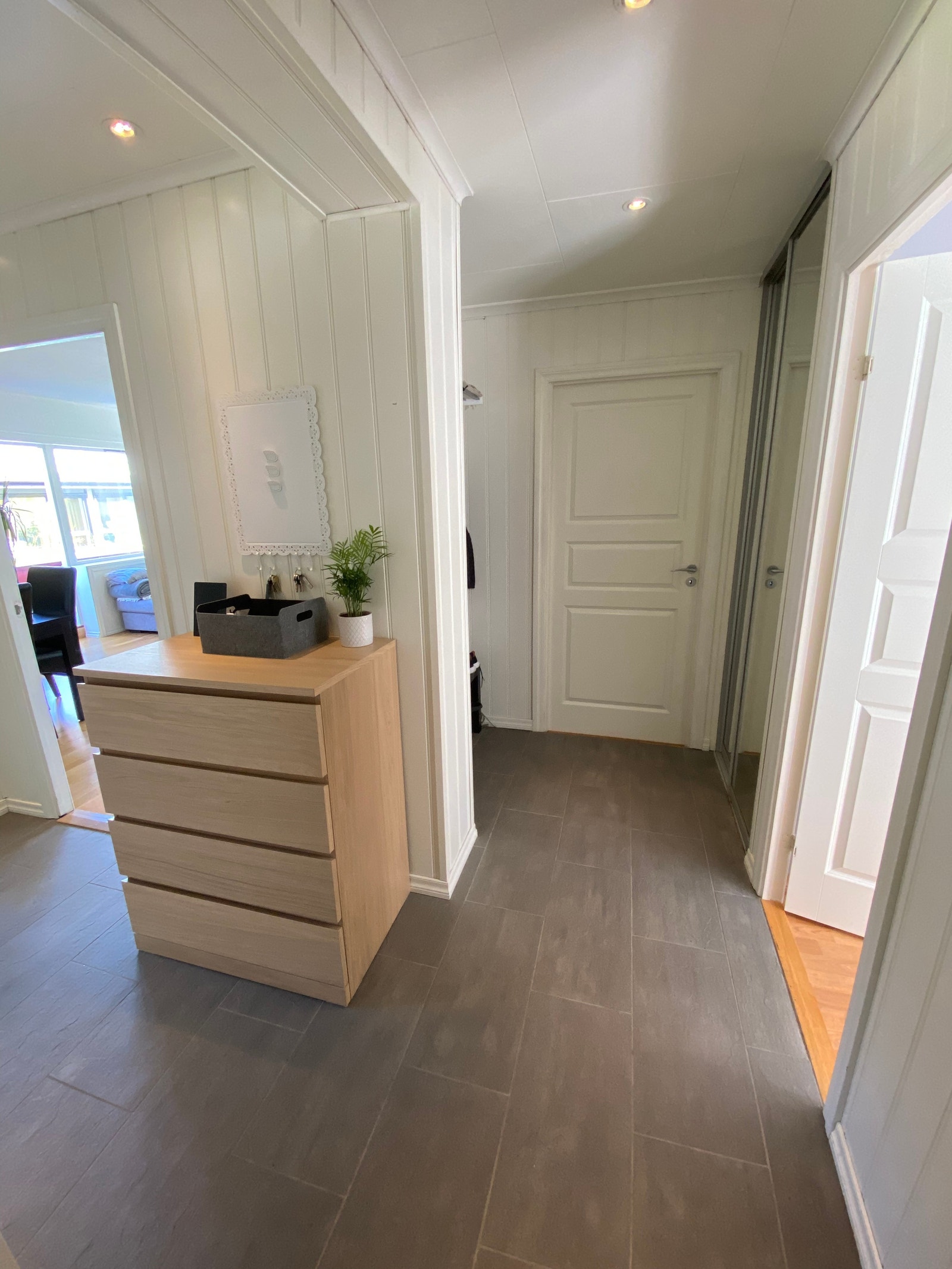 Gang/inngangspart Galleribilde